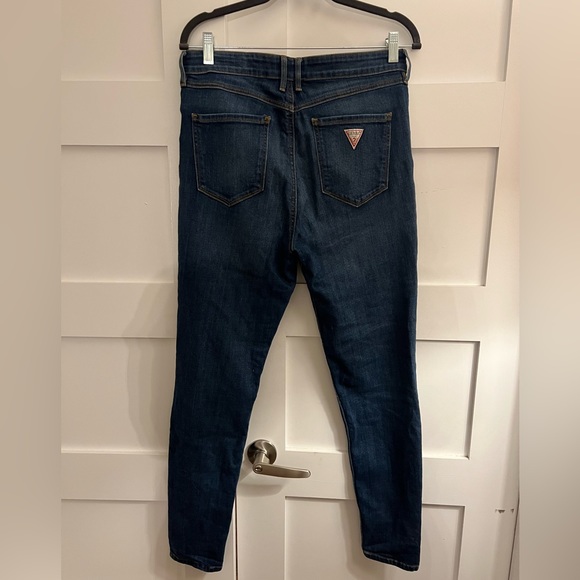 Guess || 1981 Skinny Jeans - Size 31 - Picture 4 of 7